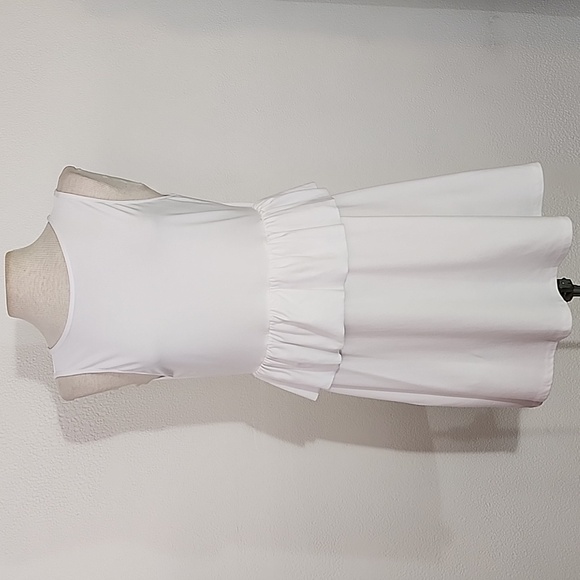 Boohoo Dress Open Back Tieback Tierd White Size 10 - Picture 7 of 9